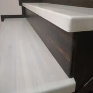 Отделка лестниц деревом в Москве