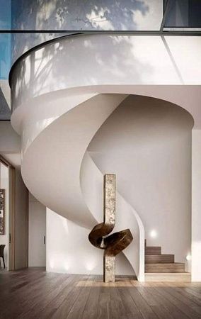 Облицовка лестниц мрамором в Москве - пример выполнения