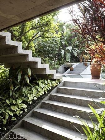 Уличные, входные лестницы из бетона в Москве - пример выполнения