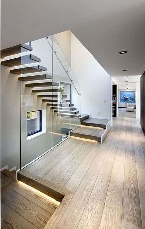 Консольные, парящие лестницы в Краснодаре - пример выполнения