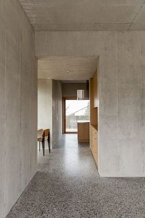 Изготовление полимерных наливных полов для частного дома в Москве - пример выполнения