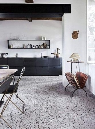 Изготовление наливных полов для квартиры в Краснодаре - пример выполнения