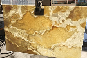 Слэб оникса, натуральный камень