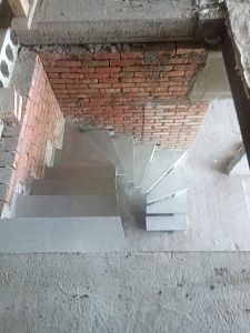 Пример готовой лестницы